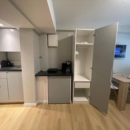 Suesses Kleines Und Zentrales Apartment Fuer Zwei Personen Mitten In ฮัมบูร์ก ภายนอก รูปภาพ