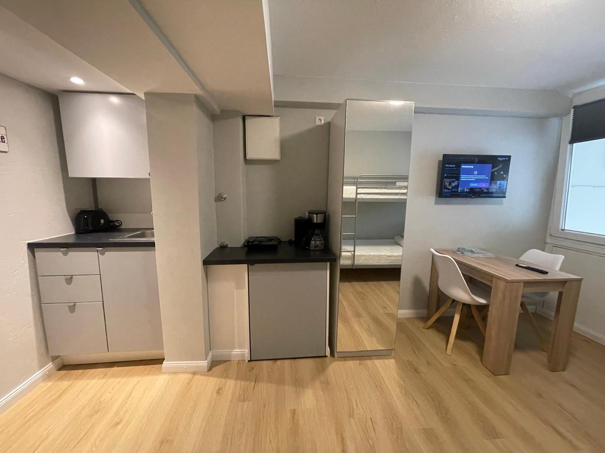 Suesses Kleines Und Zentrales Apartment Fuer Zwei Personen Mitten In ฮัมบูร์ก ภายนอก รูปภาพ